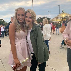 Meet your Posher, Sydney